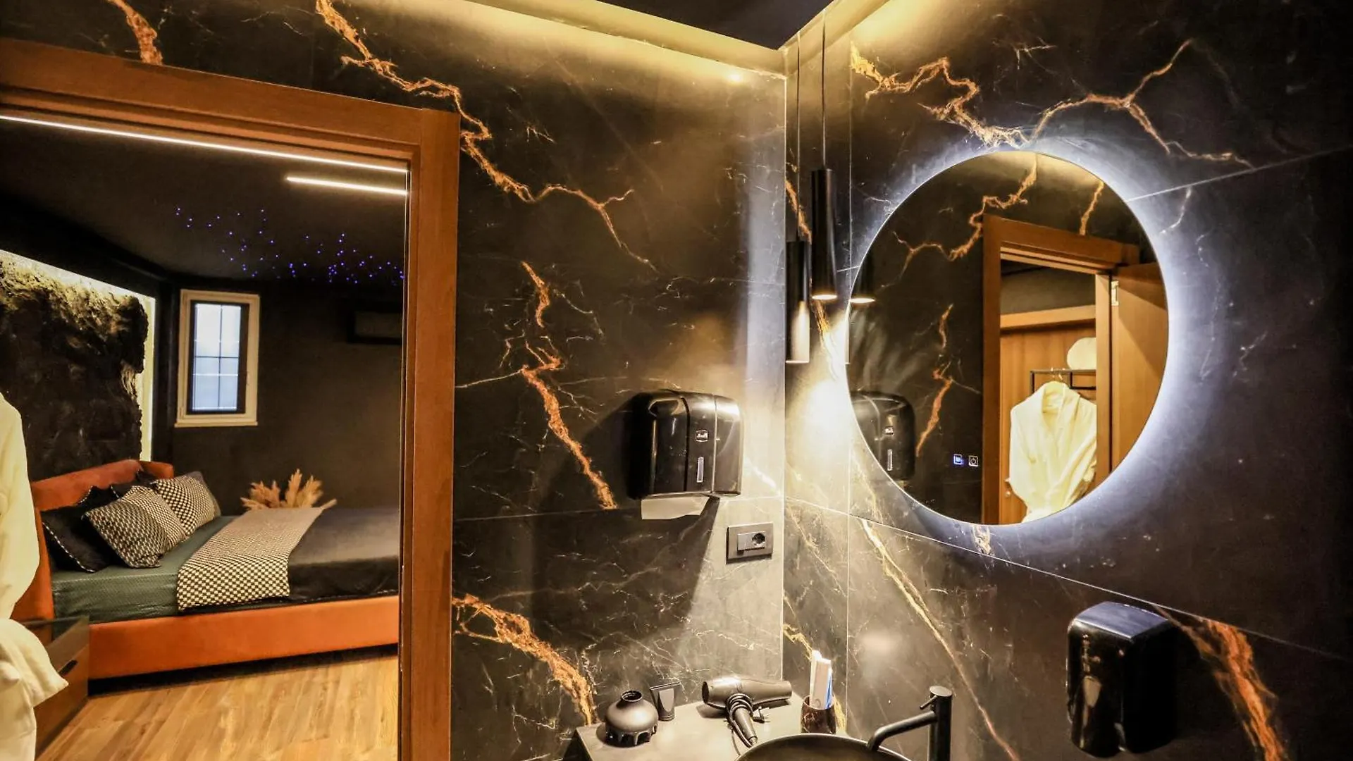 Unique Luxury Suite Shkoder