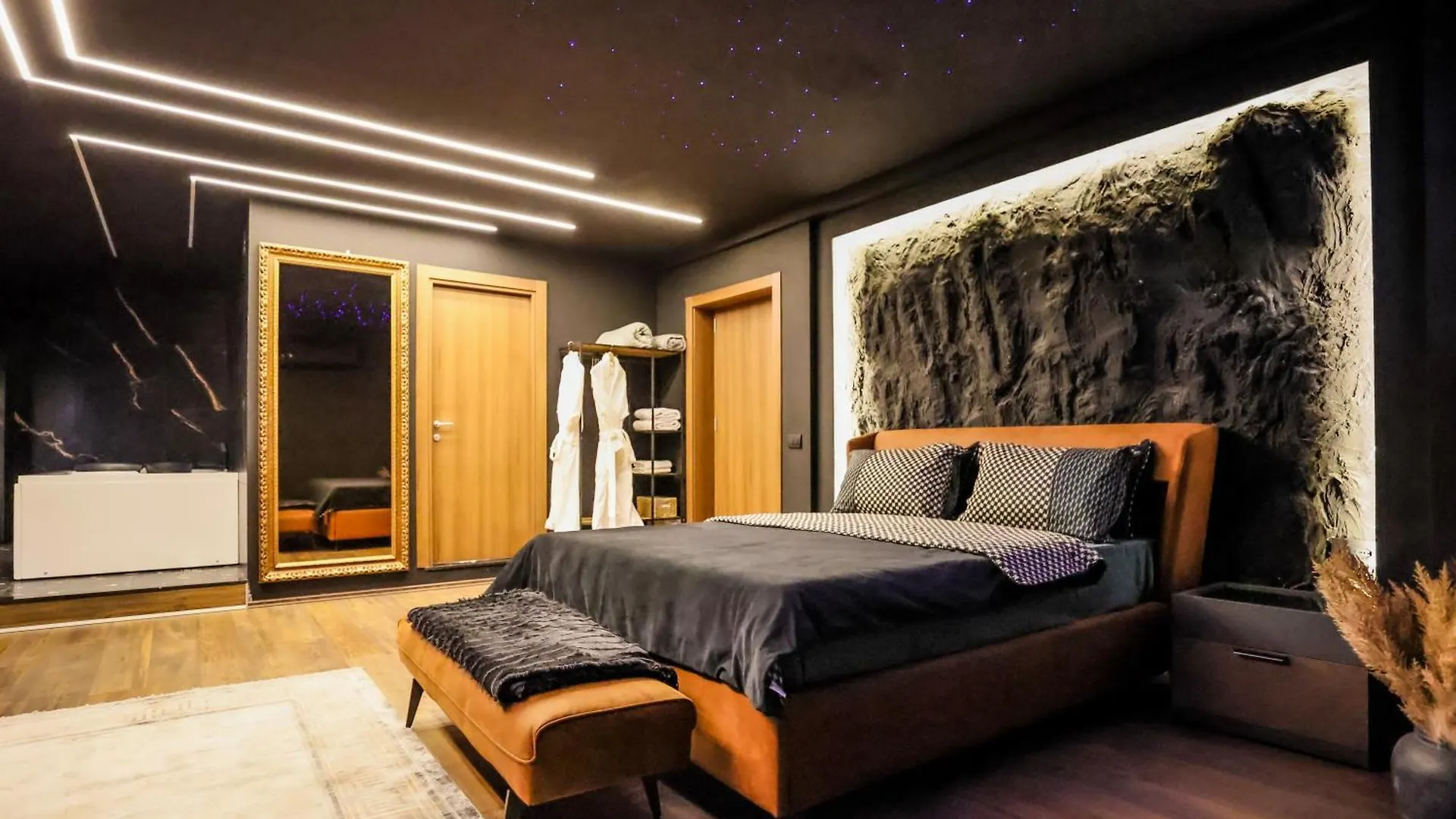 Unique Luxury Suite Shkoder
